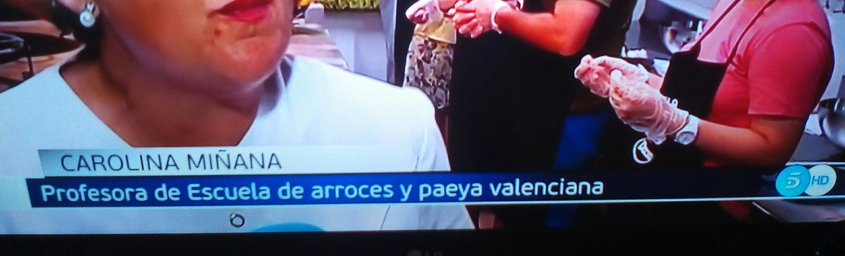 PilideAsis's tweet photo. Uff.... #semesalenlosojosdelascuencas #paella #telecinco https://t.co/6Jf4BlMdx8