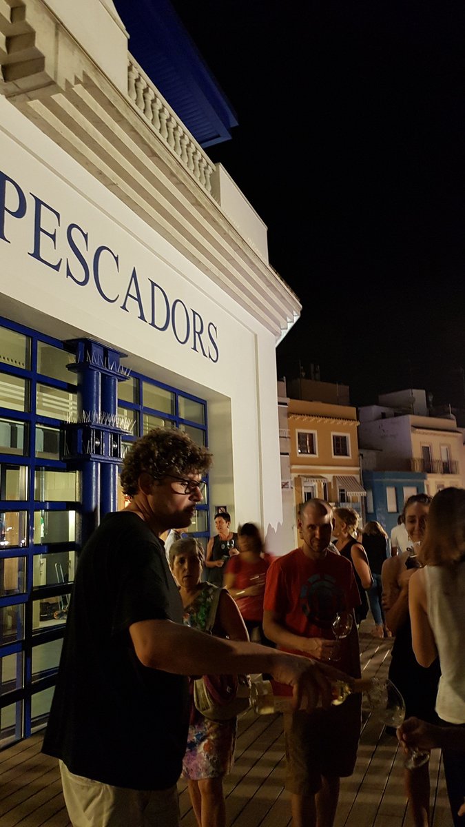 WINEBLACK2's tweet photo. Noche en el Museo del @museuporttgna con #catas "tast" de #vi @DOTarragona amb
#vins de @cellersingulars, una noche especial dirigida por Jordi comentando anécdotas del #porttarragona #biopaumera @Cellermasbella1 @LaPocavergonya @estolverd #cellerpedrola #nitmuseu @TGNturisme https://t.co/5nSyxlIgmy