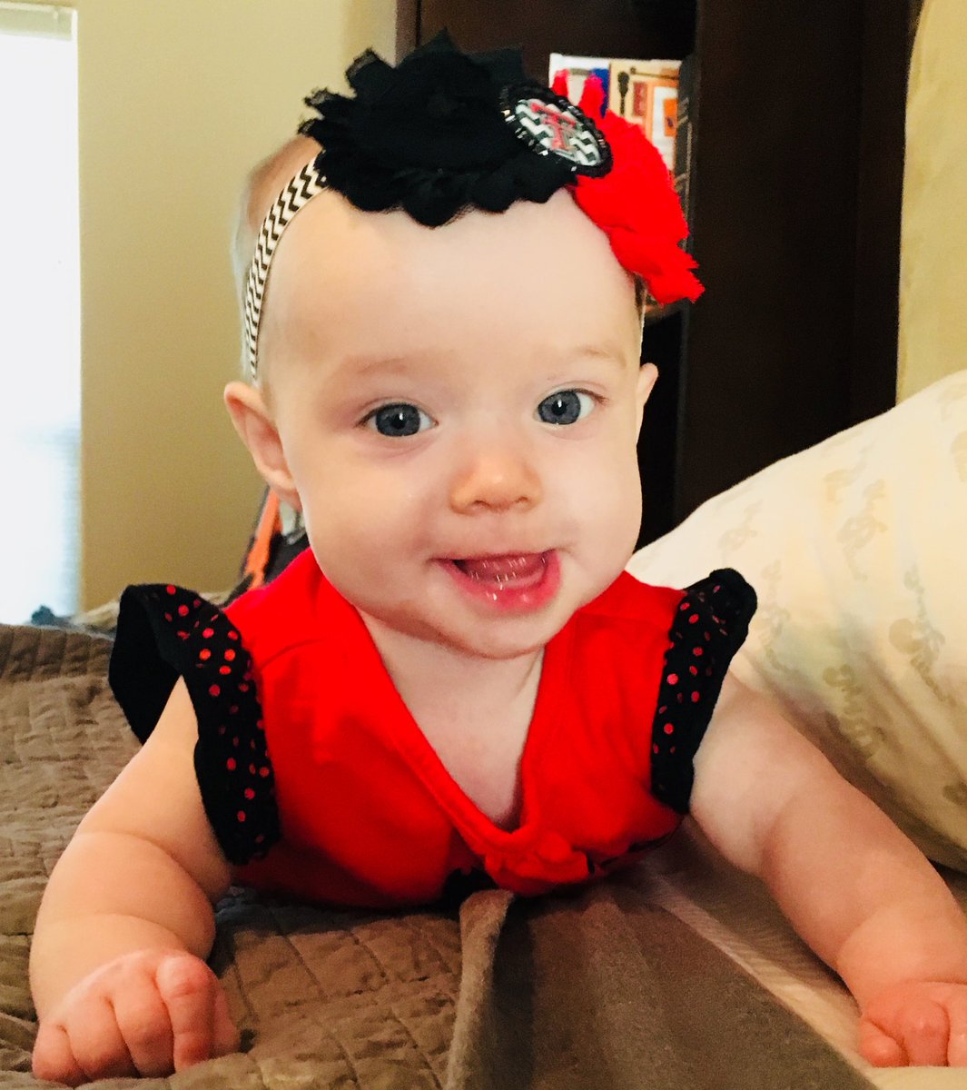 Heritage_PhysEd's tweet photo. Suns up, Guns up! ππ» Sky and Reed are ready for their first ever #collegegameday !! Wreck βem!! #skylargrace #reedmichael #nofilter #texastech https://t.co/zH9m8D7lx1