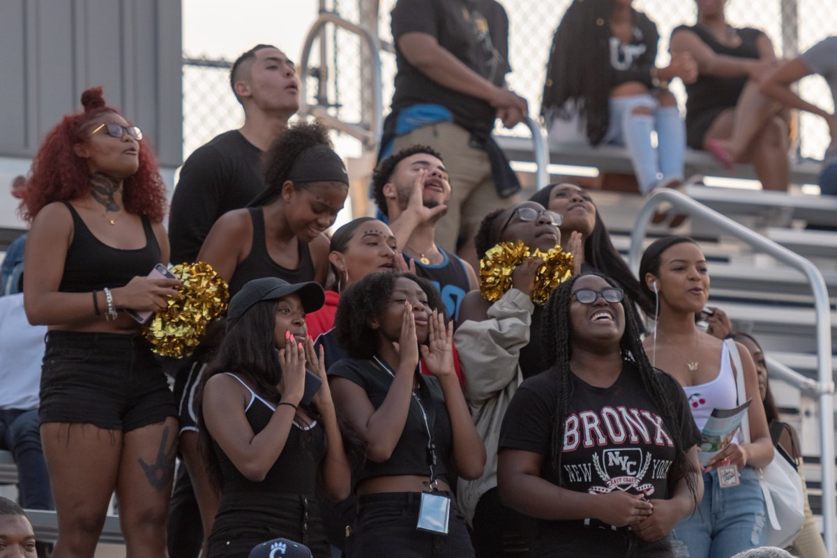 At Meade, we say bring Class and Character or don't come at all. These fans always deliver. Meade High, Meade High... <a href="/MeadeAthletics/">Meade Athletics</a> <a href="/AACountySchools/">AACPS</a> #AACPSBACK2AWESOME We are better together!