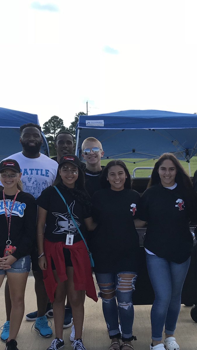 Shadow Creek HS Athletic Booster Club (@schsathbc1) on Twitter photo Thank you all for supporting our tailgating event. Shark Nation really appreciates your generous donation. @SharkSball1 <a href="/SCSharkBball/">🏀SCHS Basketball🏀</a> <a href="/SCSharkFootball/">ShadowCreekFootball</a> Thank you all for supporting our tailgating event. Shark Nation really appreciates your generous donation. @SharkSball1 <a href="/SCSharkBball/">🏀SCHS Basketball🏀</a> <a href="/SCSharkFootball/">ShadowCreekFootball</a>