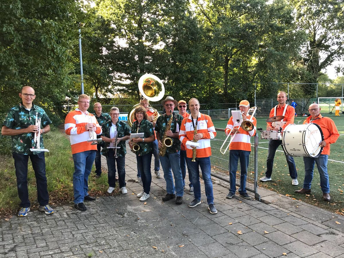 deklinkers's tweet photo. De Klinkers vandaag in Stadskanaal bij Freddy Pranger Memorial bij SJS Stadskanaal https://t.co/5KZFdkQbjT