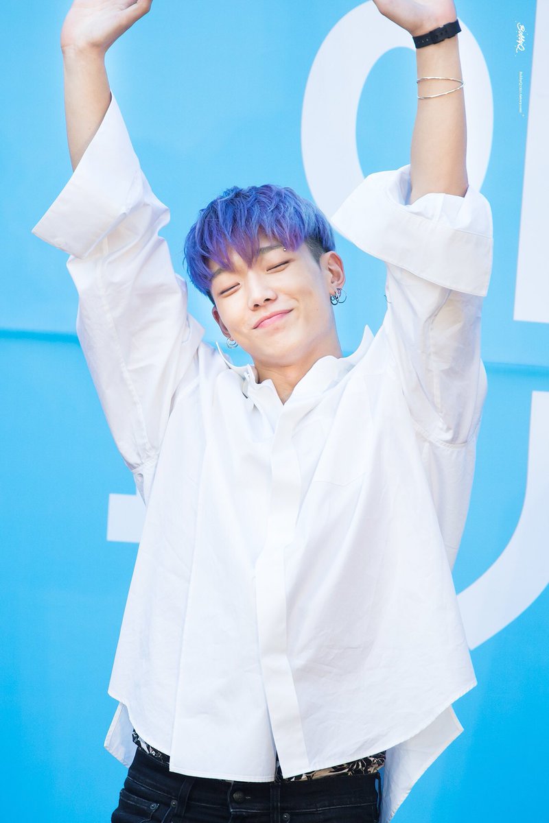 pixbobby's tweet photo. ˚✧ baby 🐣
© BobbyQ1221 https://t.co/M21pGuNQdw