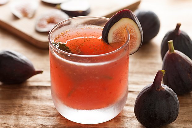 amirkingo's tweet photo. Rich in calcium and potassium, juice is particularly beneficial figure  for women as it helps increase bone density and, therefore, they can  reduce their intake of dairy products to get the necessary calcium.https://t.co/n7YQRsHIzq https://t.co/w47RGobsu6