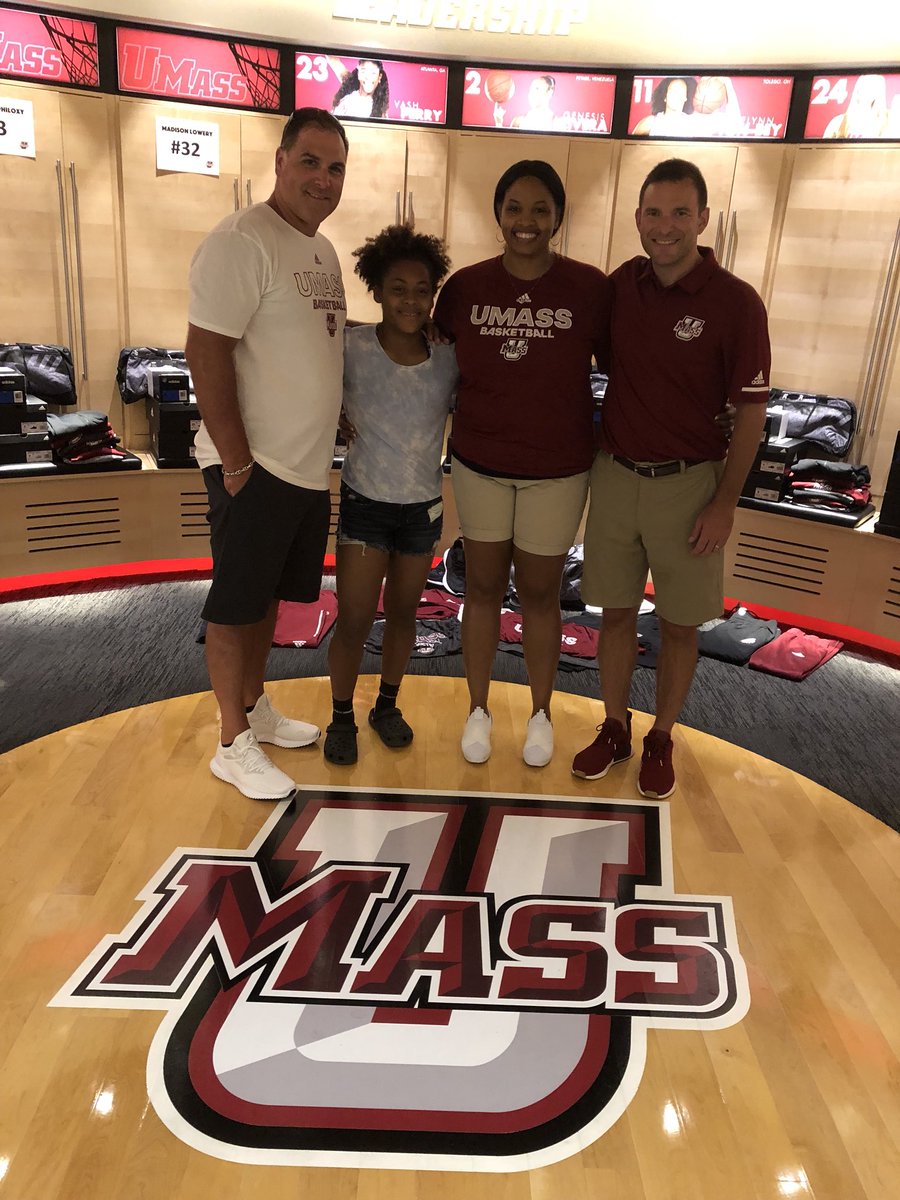 Great unofficial visit <a href="/UMassWBB/">UMass Women's Basketball</a> for c/o 2022 <a href="/showtime_sophia/">Sophia 💫🏀</a> This stand out point guard has a very bright future!