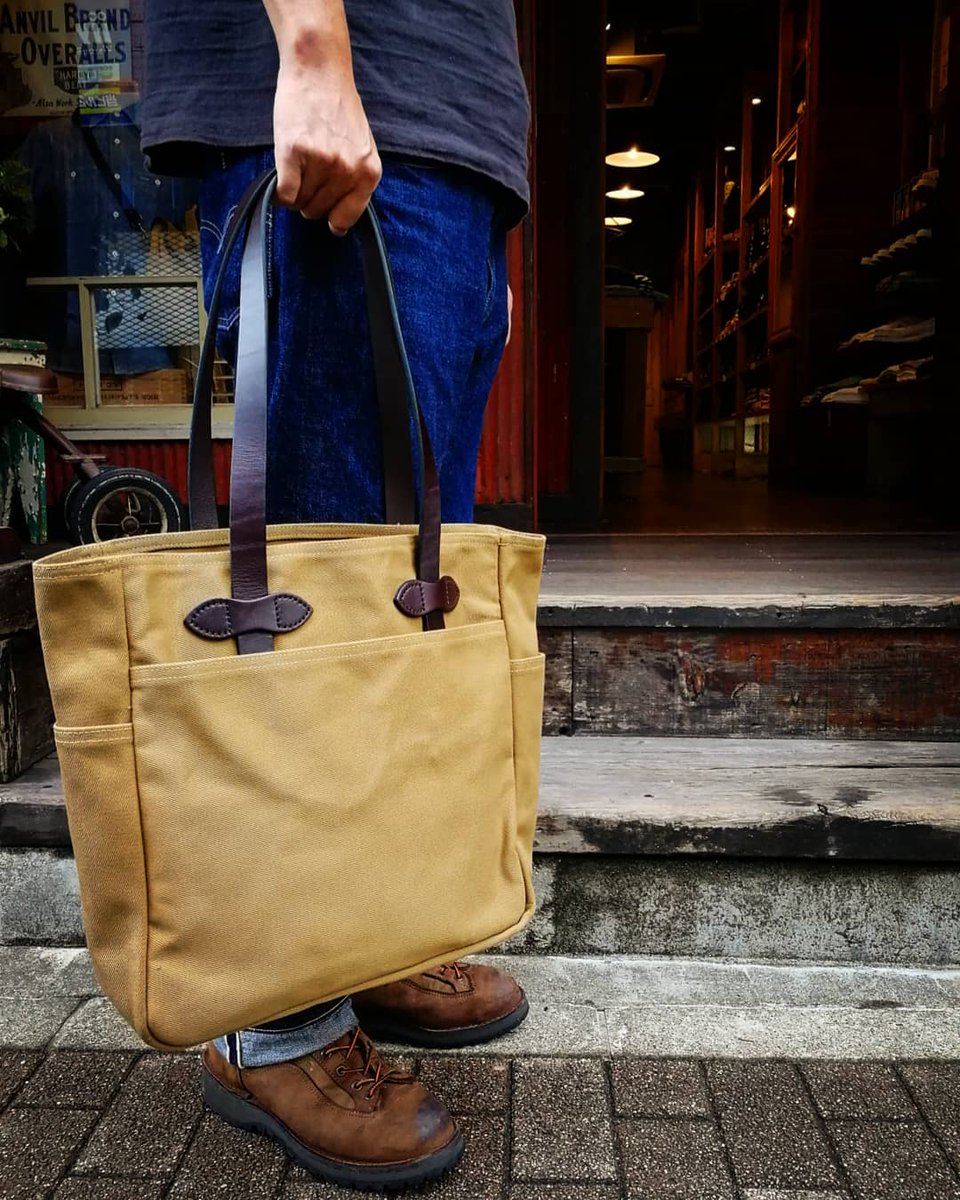 名古屋店コジャです。 FILSON TOTE BAG WITHOUT ZIPPER 定番トート
