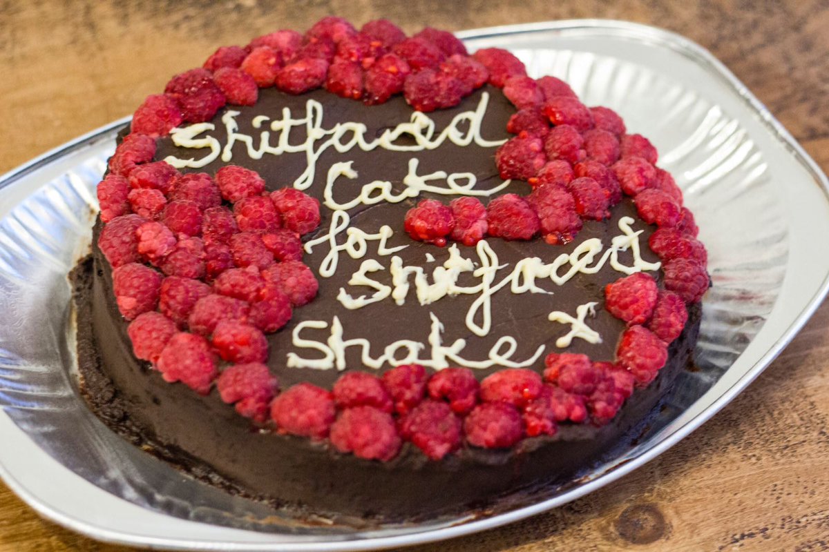 itsLexiClare's tweet photo. I may have mastered drunk baking, but it turns out decorating cakes whilst drunk is a little trickier... Much love and gratitude to @shitfacedshake for making the last 4.5 months at work an absolute joy! xx #shitfacedcakeforshitfacedshake #drunkbaking #chocolatemudcake https://t.co/HiCFX7f2dD