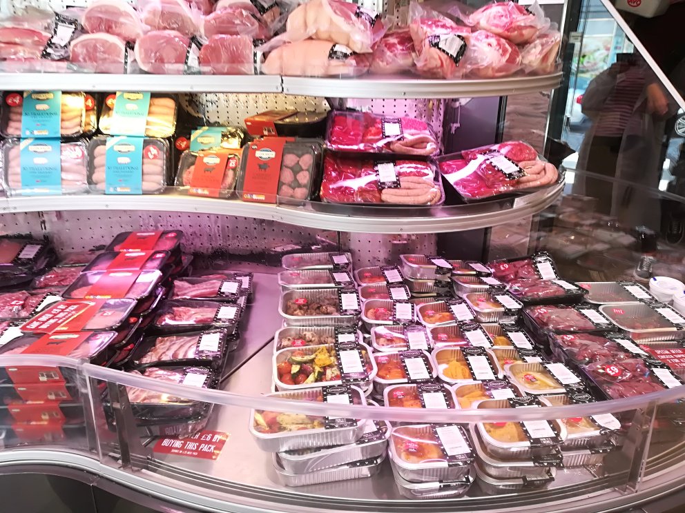 EdwardsofConwy's tweet photo. Have you tried our #readymeals or #kitchenready main and side dishes yet? Quick, easy and delicious Saturday night tea sorted! All hand prepared on the premises. https://t.co/Orq3ho6Ca8