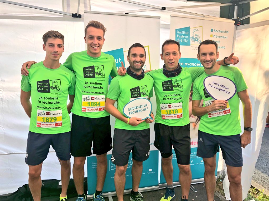 PasteurLille's tweet photo. La #BraderieDeLille c’est l’occasion de courir solidaire au profit de la #recherche avec les #CoursesDeLaBraderY Merci aux #CoureurAuGrandCoeur 🔬🏃🏻‍♂️ Vous aussi créez votre cagnotte solidaire ▶️ https://t.co/2I4sHO8daO https://t.co/NaE0H9mpIx