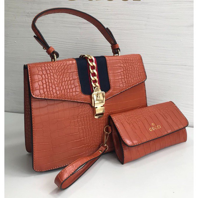 OliotrStore's tweet photo. Fancy, Designer Luxury Handbags up to 40% off 
 Shop now at https://t.co/V9VSdyjZPU
 #oliotr #oliotrshopping #handbags #ladiesbags #fashion #shopping #onlinestore #freeshipping #bestdeals #discountstore #bags https://t.co/xcbvP5WdiR