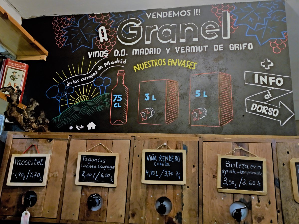 MER_SANFERNANDO's tweet photo. Regresamos en el horario habitual de los sábados -hasta las 23h- con la apertura de nuevos proyectos y de #novedades en los diferentes puestos que iremos compartiendo. ¡Esperamos os gusten! 🙂#agranel #alpeso #deproximidad #sostenibilidad #paratomar o #parallevar https://t.co/Ze8giQMOO5
