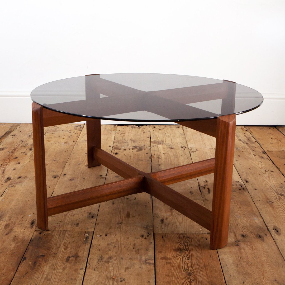 workshopstudi0's tweet photo. #Rare #1960s Cross base Myer #coffee #table #myer #vintagedecor #interiordesign #vintage #1960s #midcenturymodern #midcenturydesign #vintagestyle - https://t.co/nAYXDcRBxj https://t.co/RJr4rFkfVy