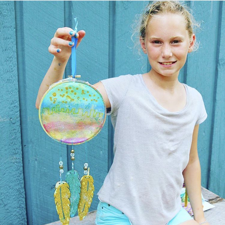 3-D art is our jam! Remember you can send any type of art or items to us in your Artkive Box.We'll photograph it all and create an amazing book for you.Good idea to also send a  picture of the artist with their masterpiece.Kids love to see pictures of themselves!
📷: <a href="/TheBlueBarn/">Blue Barn</a>