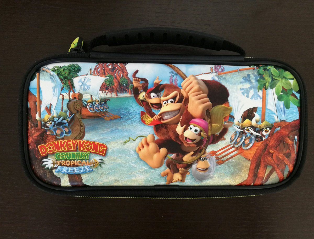We_Are_Girlz's tweet photo. On est en train de tester tous ces produits pour la #Switch et on vous en parle vite parce qu'ils sont beaucoup trop bien ! 
#gaming #JeuxVidéo #nintendo #bigben #forceglass #test #accessoire https://t.co/Do5syog799
