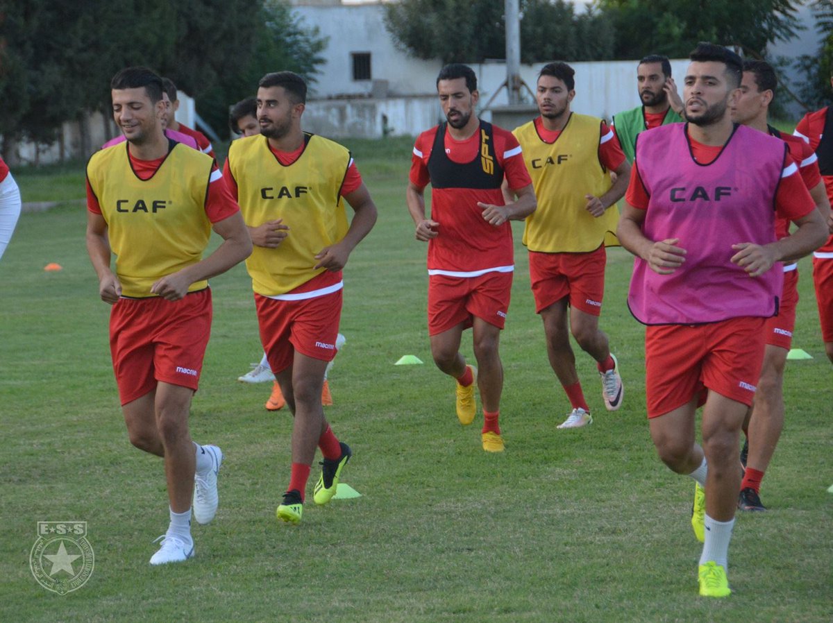 ESSfoot_News's tweet photo. Séance d'entraînement du 31-08-2018 - 18h00. https://t.co/daoq4PHv5C