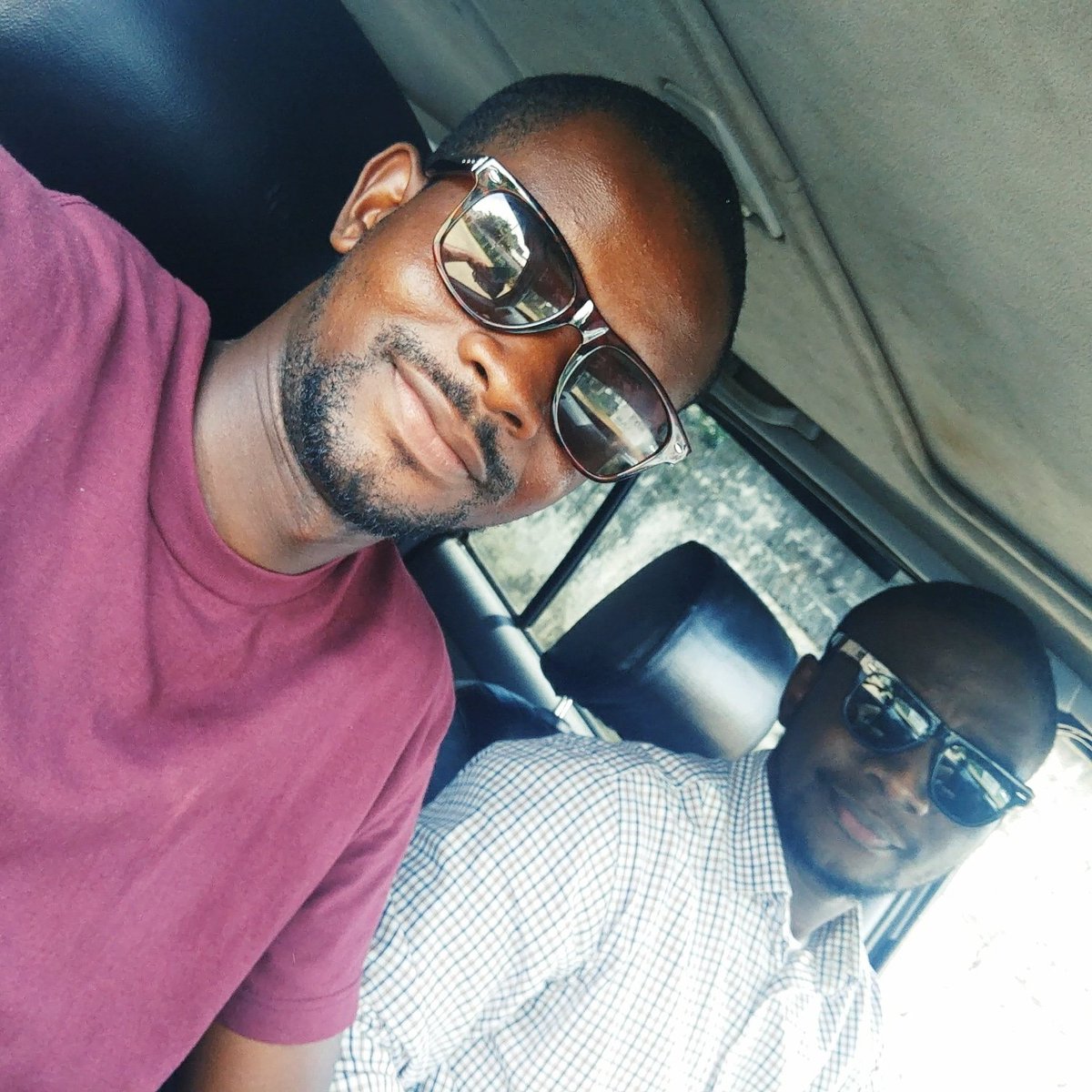 nyeotiseidi's tweet photo. With the Hommie Champees 💯 https://t.co/VhuCqP6agy