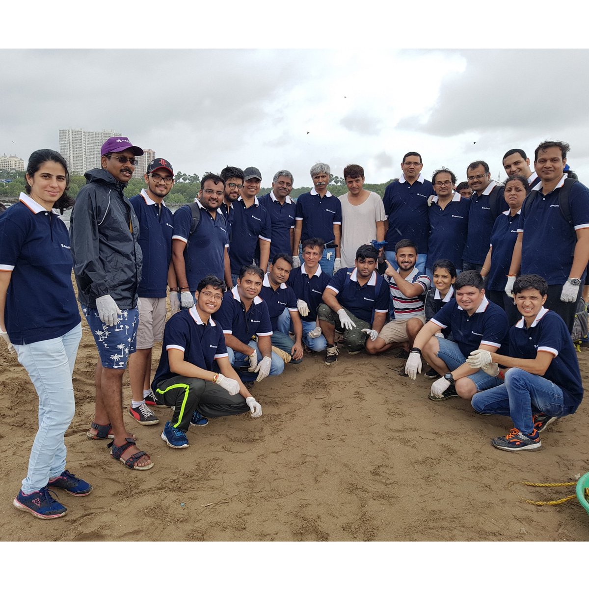akersolutions's tweet image. Our Mumbai team participated in India’s largest beach cleaning initiative at #versovabeach to reduce marine litter and #beatplasticpollution

#akersolutions #mumbai #CSR #sustainability #HSSE #HSE #beachcleaning