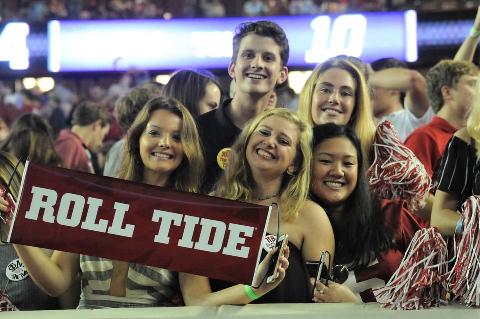 aldotcom's tweet photo. Headed to Orlando? Here are some things for Alabama fans to do in Orlando if you're catching the Louisville game: https://t.co/8tcsBno7lz https://t.co/7V8wQsshco
