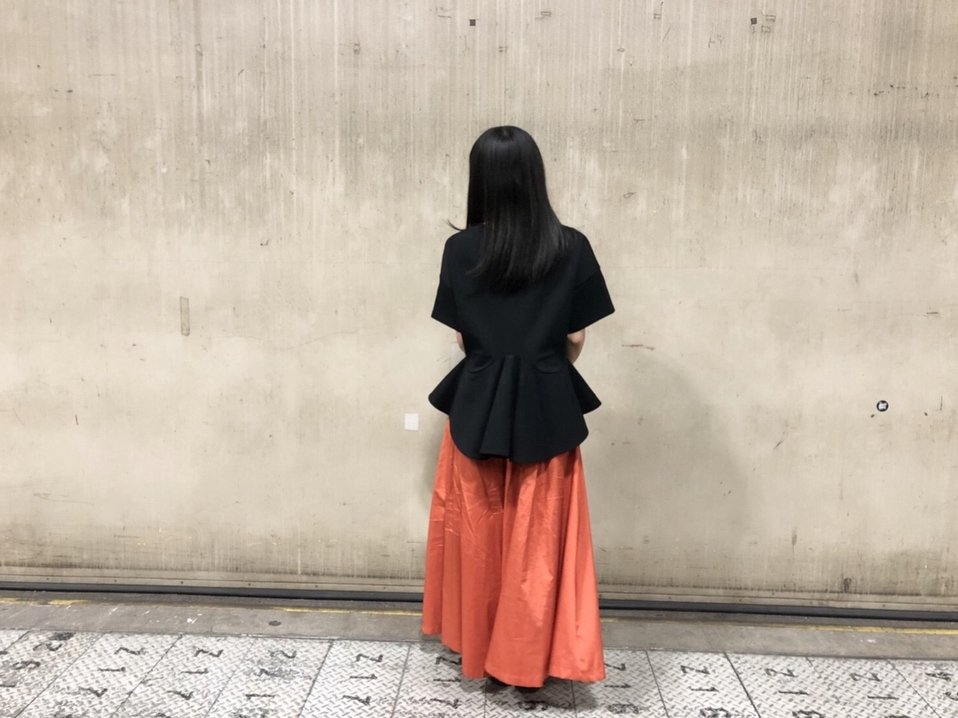 hannari0101's tweet photo. https://t.co/9EQvvv5UHu
yokoyamayui_1208
名古屋に会いに来てくださったみなさんありがとうございました🌟
今日は先日一目惚れして買ったお洋服でした☺️ うしろが可愛い黒のトップスは
#ciroi 
スカートに見せかけたパンツは
#barak https://t.co/OLi0znwqwg