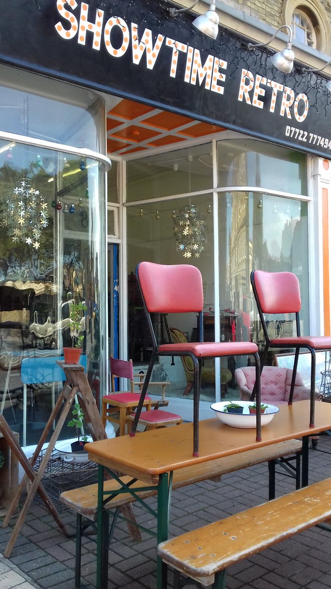 ShowtimeRetro's tweet image. From #Industrial to #Formica #tables, pop by for a #retro rummage! Open. Opp. Sea Bathing Hospital, Canterbury Road #Westbrook #Margate #Cliftonville #Thanet #Kent #midcentury #vintage #gardens #interiors