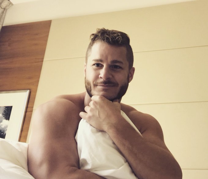 Do I have to get out of bed?  @ParkPlazaHotels #ParkPlazaMoments https://t.co/CjiL8NqMbt<a class="tags" target="_blank" title="On Twitter" href="/?out=eyJ0eXAiOiJKV1QiLCJhbGciOiJIUzUxMiJ9.eyJpYXQiOjE3MjA4MzY3NDgsImlzcyI6InR3cG9ybnN0YXJzLmNvbSIsIm5iZiI6MTcyMDgzNjc0OCwiZXhwIjoxNzUyMzcyNzQ4LCJyZWRpcmVjdF91cmwiOiJodHRwczovL3R3aXR0ZXIuY29tL1BhcmtQbGF6YUhvdGVscyJ9.Jz6cQIj7Kpux6OS-kwjtNUX3koya6n_yxigi5ZTWurZ3HUfV4DGBg2o2d-k5QXRch-hCllfqCX-UahC-3-2bNw">@ParkPlazaHotels</a><a href="/tag/parkplazamoments"class="tags"><span>#parkplazamoments</span></a>