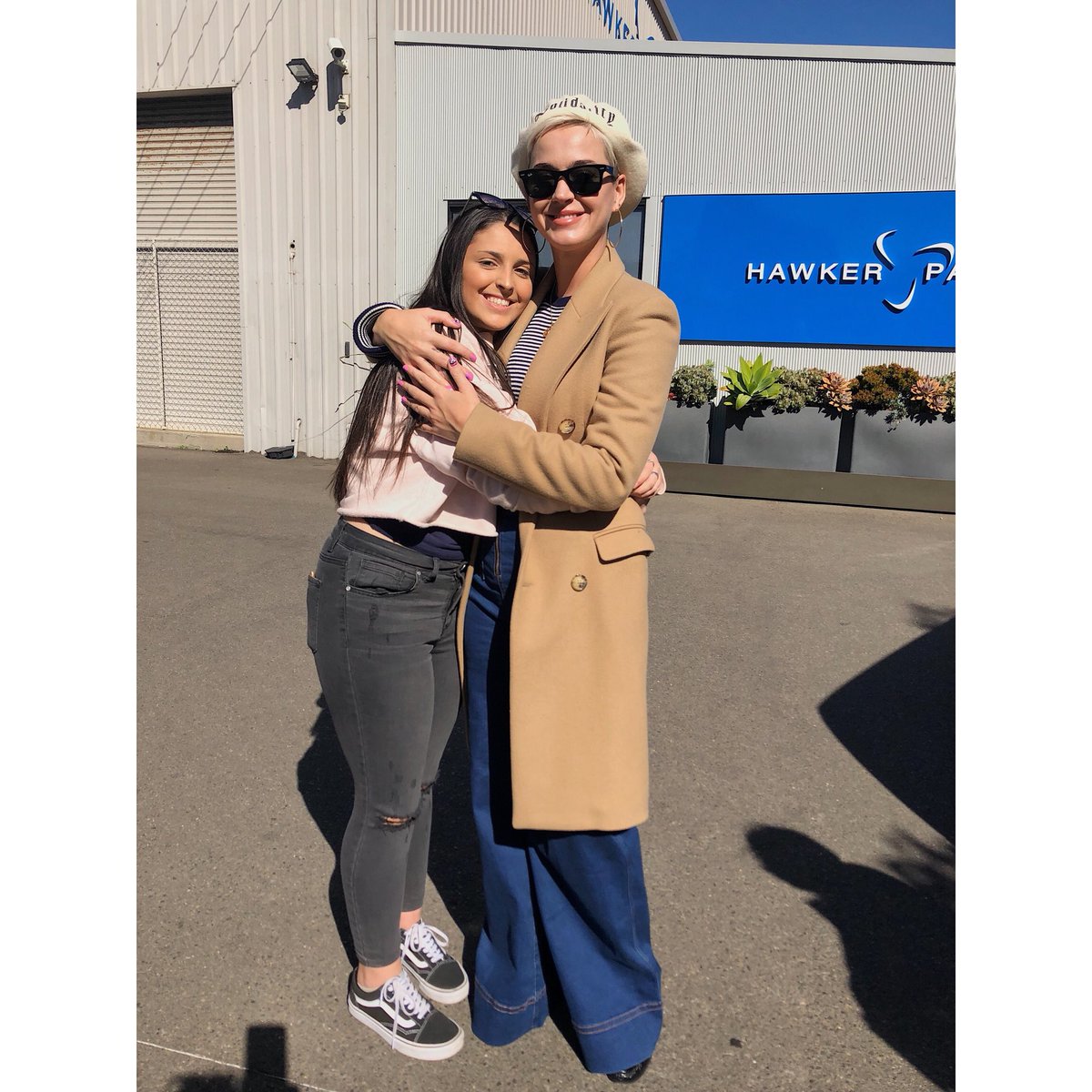 Angelstylesss's tweet image. my heart❣️ I adore you. @katyperry 
Best birthday by far! 🎉
