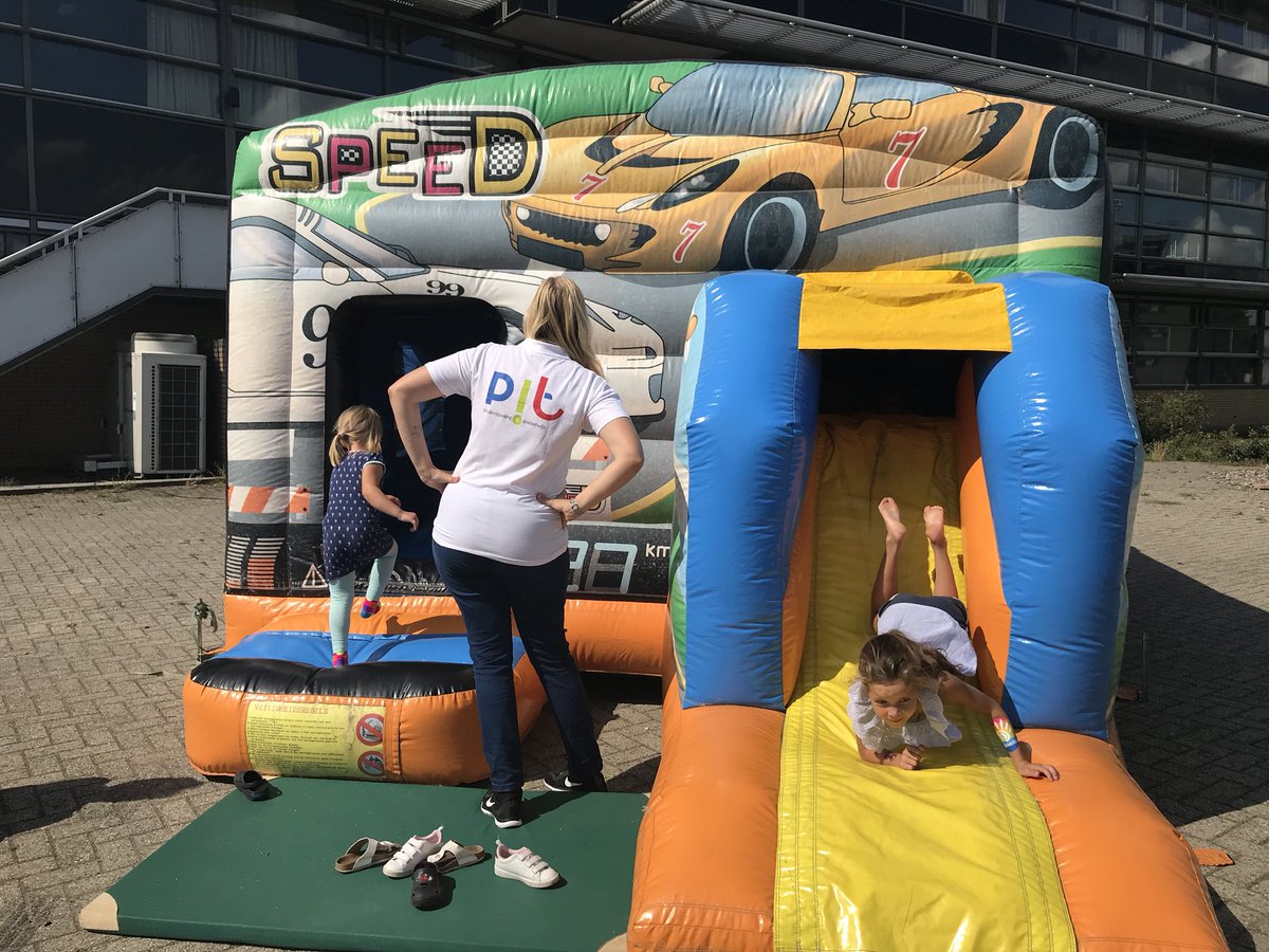 PIT_k_o's tweet photo. Heeft u al een PIT-stop gemaakt op de Zomerparkdag in @gemeentehia? Het kan nog tot 17.00 uur. Welkom! #ZPD18 https://t.co/lNWXIj4lOh