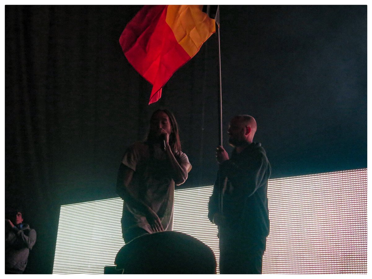 anthoromto's tweet image. Wow, it's already been a year since i first saw @steveaoki at @crammerock !!! An unforgettable memory surely the best of my life  😁👌🔥🔥🔥🇧🇪🇧🇪 #SteveAoki #EuroSummerTour2017 #NoSleepTour #Crammerocks