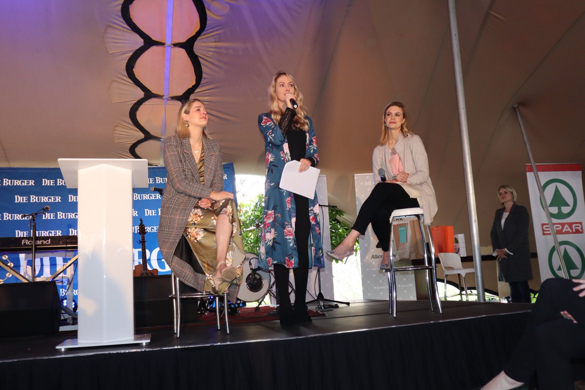 Gracebag1's tweet photo. WOW! We are so grateful for the wonderful support we received at this mornings "Borrel En Bruis" woman's event. Thank you to each and everyone that came by to say hello, shared their story and supported us, we truly appreciate it. #Gracebag https://t.co/QQ4gSDHhqO