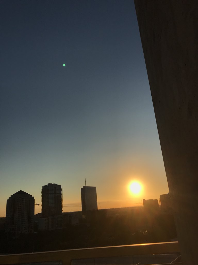 SebasCoffee's tweet photo. Morning Austin https://t.co/26H9wlwwaA