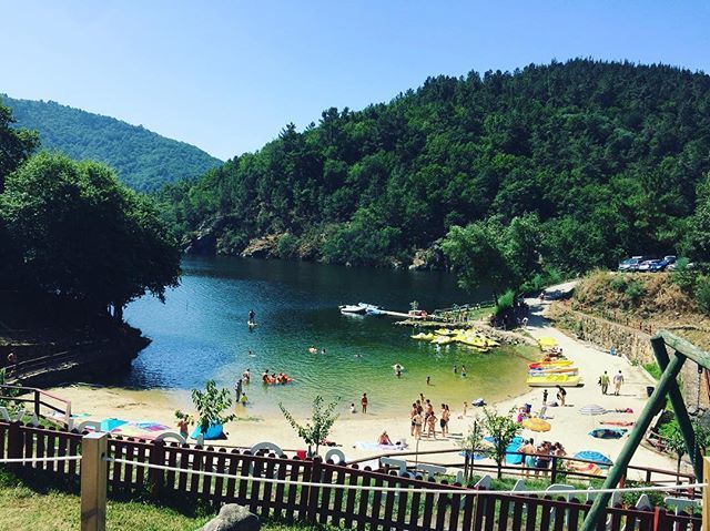 Nimataniengorda's tweet photo. Hoy toca Playa de interior. Habrá fanecas? 😜
#praiadacova #lugo https://t.co/z8CXcSBbdr https://t.co/VYBPDQvzsd