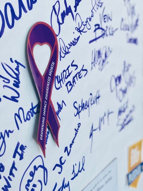 DesignAZComfort's tweet photo. Join us today as we wear purple for Drowning Impact Awareness Month! A = Active Adult Supervision at all times, B = Barriers like fencing, latches &amp; alarms
C = Classes in CPR &amp; swim instruction for the entire family #BeH2Osafe https://t.co/QpOd5tel6X