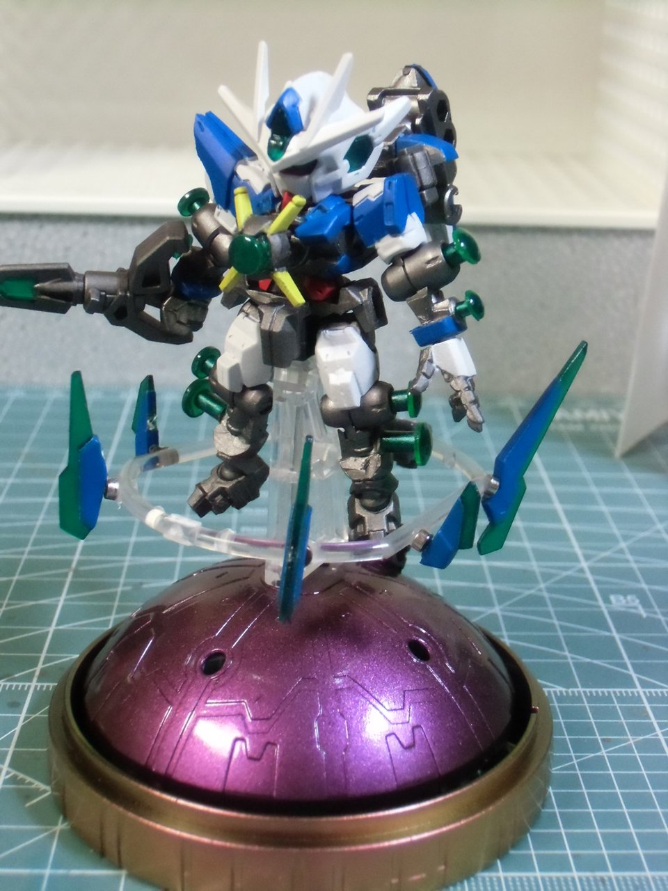 じっちゃん モビルスーツアンサンブル ダブルオークアンタ クアンタムバースト Mobile Suit Ensemble Ver Pon 05 クアンタムバーストver 完成しました 色が緑じゃないけど完成しました Metal Buildを参考に塗装していて 全身緑なのを知ったのは じっちゃん モビルスーツアンサンブル ダブルオークアンタ クアンタムバースト Mobile Suit Ensemble Ver Pon 05 クアンタムバーストver 完成しました 色が緑じゃないけど完成しました Metal Buildを参考に塗装していて 全身緑なのを知ったのは