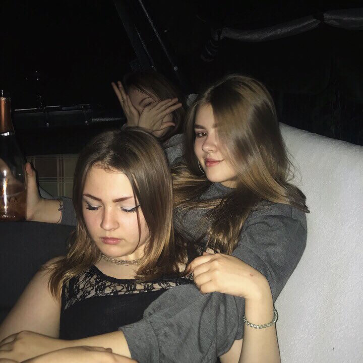 dzyabiNBA's tweet photo. MY BIRTHDAY 😍🧚🏼‍♀️✨
#anime #japan #korea #kpop #fashion #ligestyle #russia https://t.co/7Ythr2aWgC