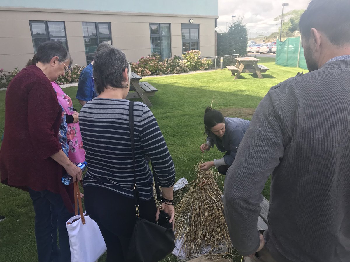 BestofCork's tweet photo. RT @corkcraftshow: RT @BestofCork: RT @theskibeagle: RT @BestofCork: RT @No1CorkHotel: Sonia Caldwell from Kilcoe Studios in #skibereen is availing of the amazing weather here in #cork today to demonstrate at her #strawcraft workshop @corkcraftshow #cork… https://t.co/h2UQcII9F4