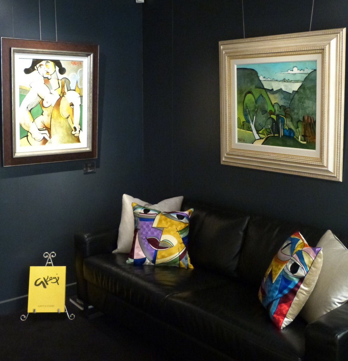 HepplestoneArt's tweet photo. It's a lovely weekend for a drive out to the gallery so we thought we would share with you a sneaky peek of what's on offer!!

#geoffeykey #sherreevalentinedaines #barryhilton #frogman #nigelcooke #scottbateman #lancashire #artgallery #hepplestonefineart #heskinfarmersmarket #art https://t.co/eyRGaOsxFc
