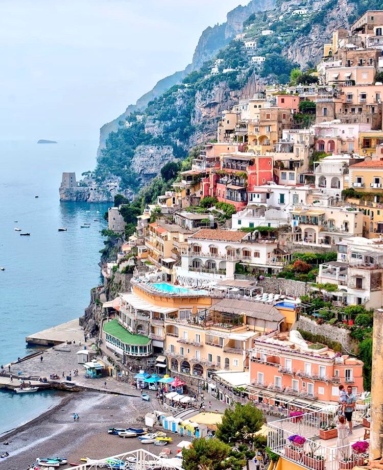 connielapinid's tweet photo. 📍 Positano, Amalfi Coast 🇮🇹
#mandatorypose #amalficoast https://t.co/VyKLSAtCh8