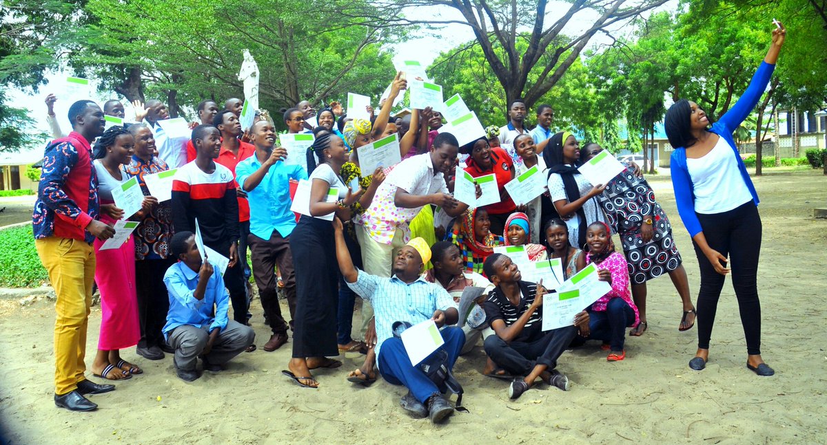 ninsiima_diana's tweet photo. The awesome #DONBosco TMK youth. Truly rewarding to see a big number of youth have started businesses, boosted their confidence &amp; competetive edge. In one month, 49 @DOTTanzania Community Leaders have trained 1,300 peers in 6 regions @CanadaDev @CanadaTanzania @IrlEmbTanzania https://t.co/gVeN1AiZEq