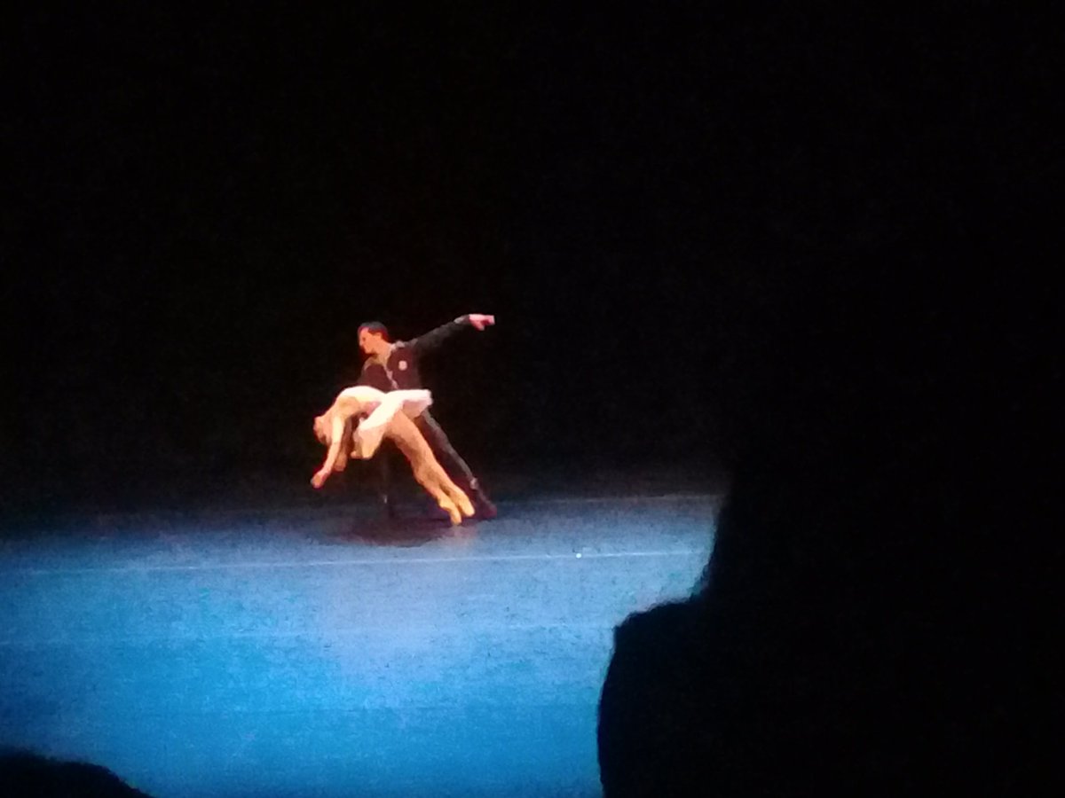 AdanMartu's tweet photo. La mejor bailarina del mundo también es argentina!! @MNunezOfficial https://t.co/G687jFr8ET