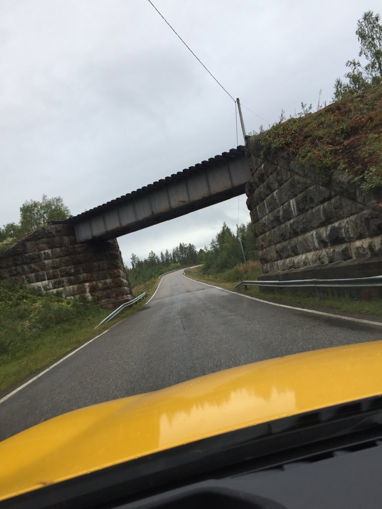taksi206oulu's tweet photo. Torstaina reissu Suomussalmelle!! Vieressä komeilee Kianta-laiva⛴
#taksi206oulu #suomussalmi #kianta #kiantajärvi #kiantalaiva #bmw #bmwsuomi #otaxi #finland #suomi #korpitaksi #erweko #vaikuttavaapainamista #taxi #bmwtaxi @BMWGroup @BMW @BMWUSA @BMWDeutschland @bmwcanada https://t.co/9nxtaT5SvP