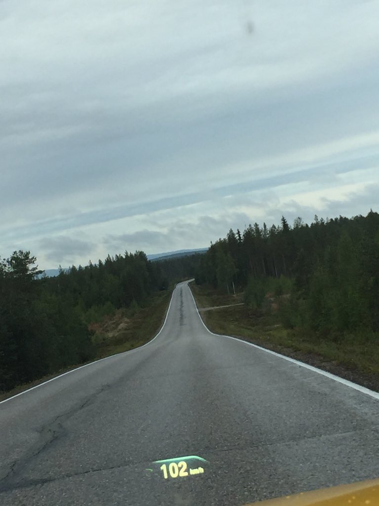 taksi206oulu's tweet photo. Torstaina reissu Suomussalmelle!! Vieressä komeilee Kianta-laiva⛴
#taksi206oulu #suomussalmi #kianta #kiantajärvi #kiantalaiva #bmw #bmwsuomi #otaxi #finland #suomi #korpitaksi #erweko #vaikuttavaapainamista #taxi #bmwtaxi @BMWGroup @BMW @BMWUSA @BMWDeutschland @bmwcanada https://t.co/9nxtaT5SvP