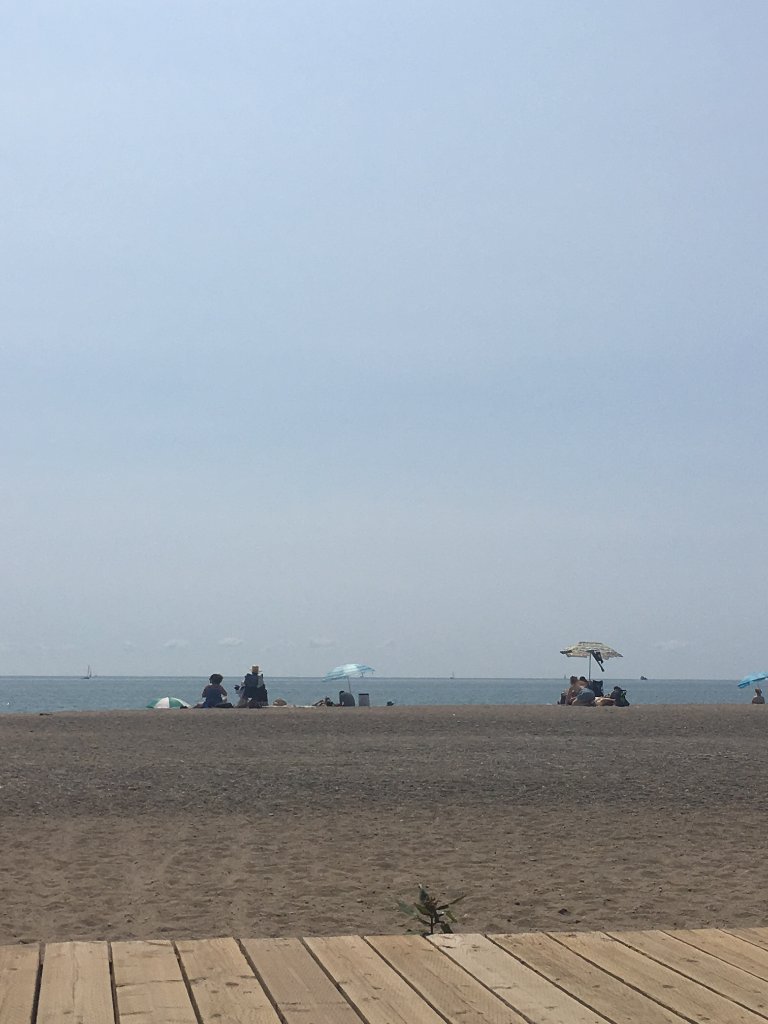 FlooringDeal's tweet photo. It's been a long hot summer here in Mississauga and Toronto, Enjoy the last weekend of summer with family and friends, have fun! and be safe. #DirectFlooringDeals #Mississauga #Toronto #LongWeekend #LabourDay https://t.co/w0h8Sa9LUh