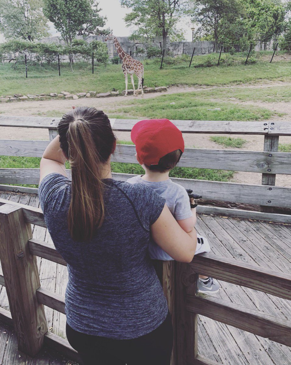 Our favorite hangout spot @IndianapolisZoo