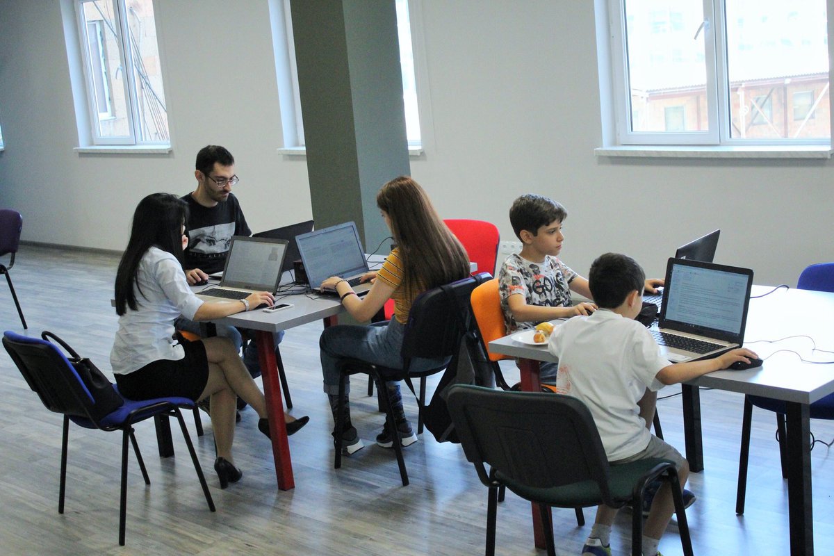 wikimedia_am's tweet image. Happy #KnowledgeDay ❤️

@WikiEducation @Wikimedia