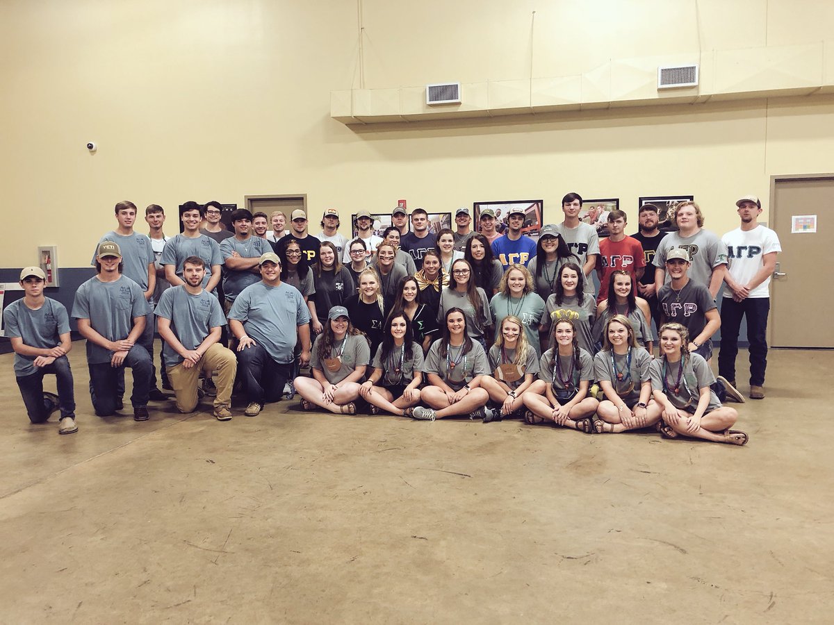 sausigmaalpha's tweet photo. Congrats to our brothers, @AlphaGammaRhoSA on their Fall 2018 recruiting class! Thank y’all for everything you do for us! https://t.co/QvUsUNcXYq