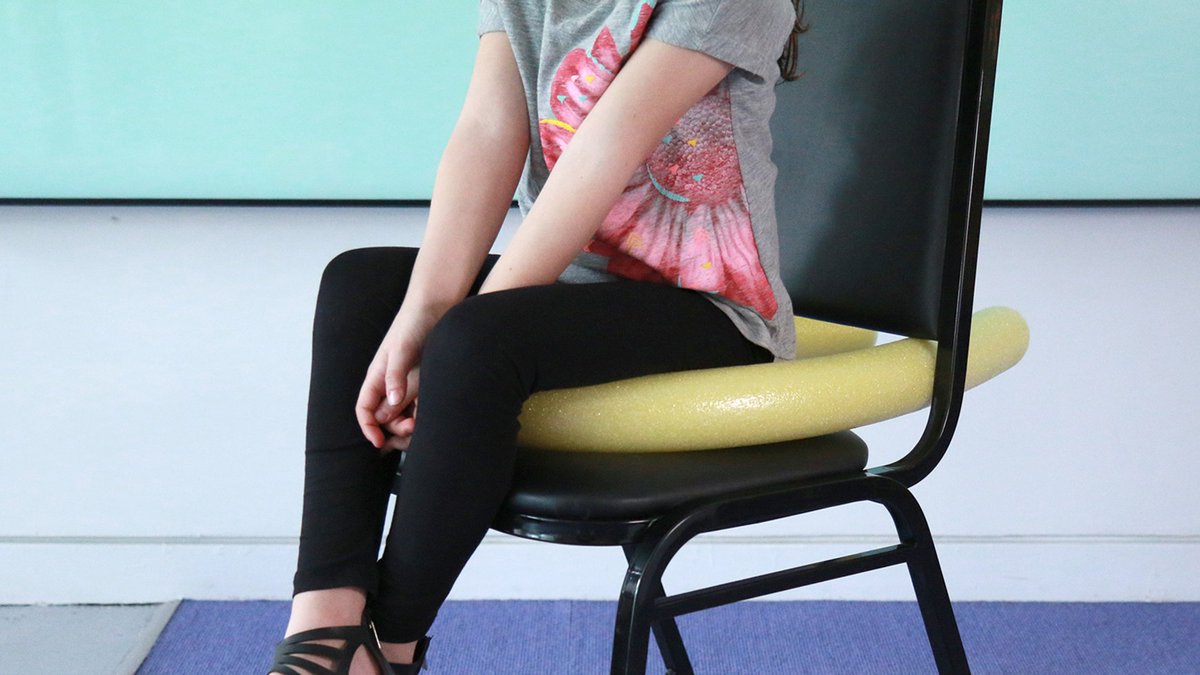 UnderstoodOrg's tweet image. Have you tried these 6 low-cost ways to create a sensory-friendly chair for your child or student? u.org/2pLZvOD