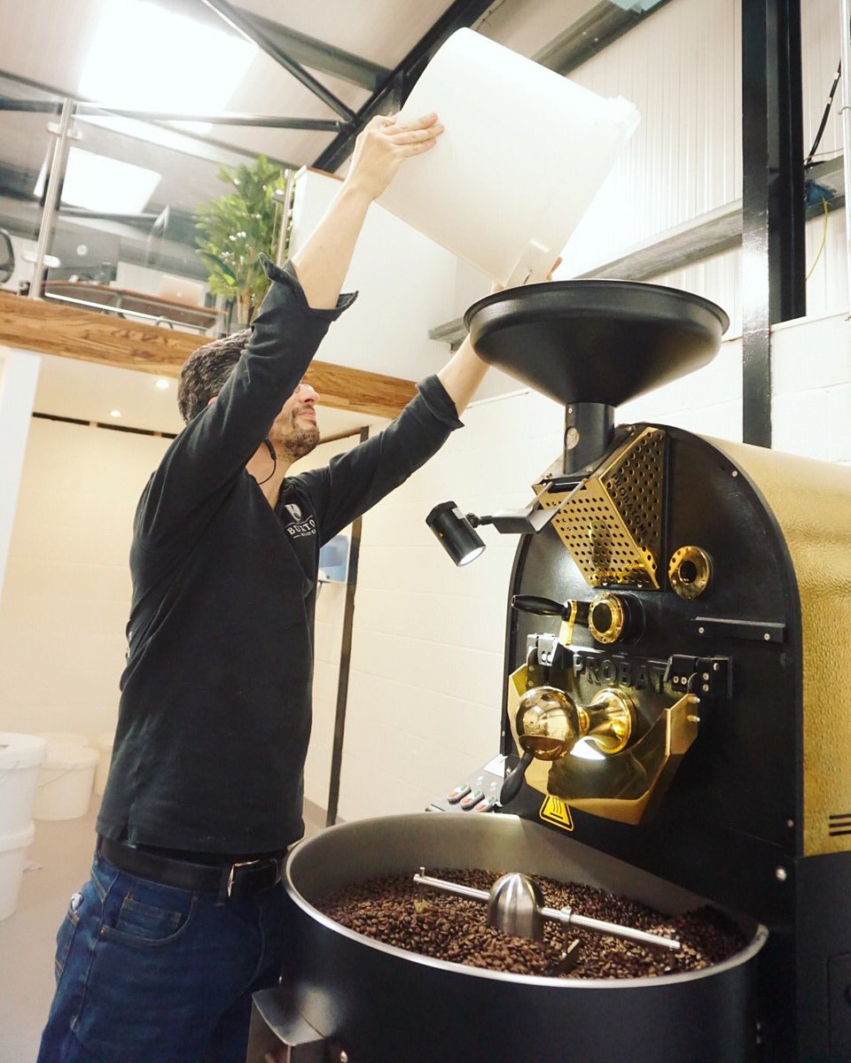 BuxtonCoffee's tweet photo. When you love your job, there’s no need for a Saturday off! 😁❤️☕️👊
.
#ilovemyjob #enjoyworking #buxton #peakdistrict #derbyshire #madeinderbyshire #buxtonroastery #coffeeroaster #coffeeholic #specialtycoffee #buxtonroastery #coffeeroasting #coffeegeek #probat #smallbizsatuk https://t.co/HlWZz2iZO6