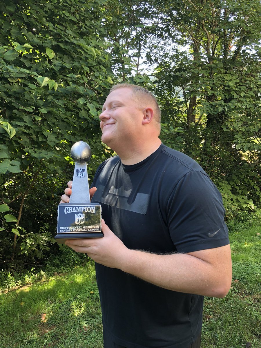 FF_Elite's tweet photo. Draft day is finally here!!! Let’s go back2back. #2018FF @MyFantasyLeague https://t.co/yqXIO4WYYH