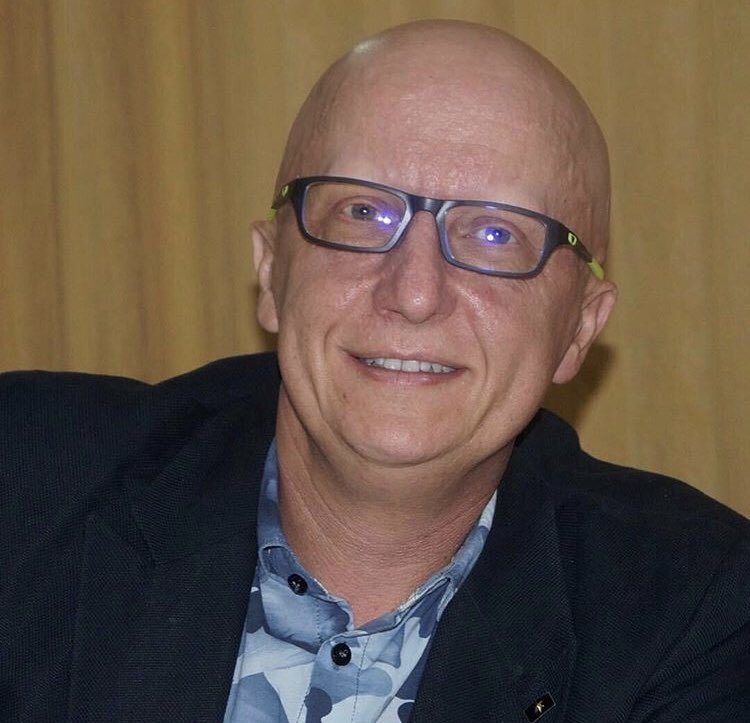BillyVergas's tweet photo. -el profesor Stevenson , nominado alos Nobel 2019 https://t.co/t2QYxDaO3o