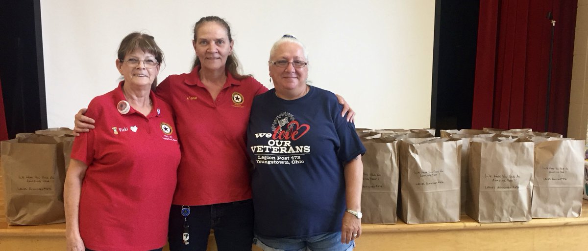 WilsonElementa2's tweet image. A BIG thank you to the American Legion 472 for supporting our teachers &amp;amp; loving our kiddos!  They purchased Kleenex, Clorox Wipes &amp;amp; other supplies for each of our classrooms! @VickiSu60344094 @YtownSchools